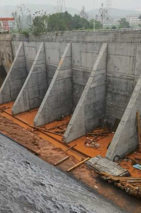 鹤壁淇县锚杆式挡土墙